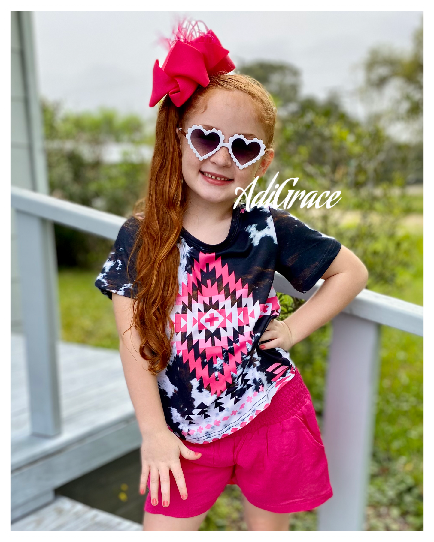 Fuchsia Elastic Waistband Shorts